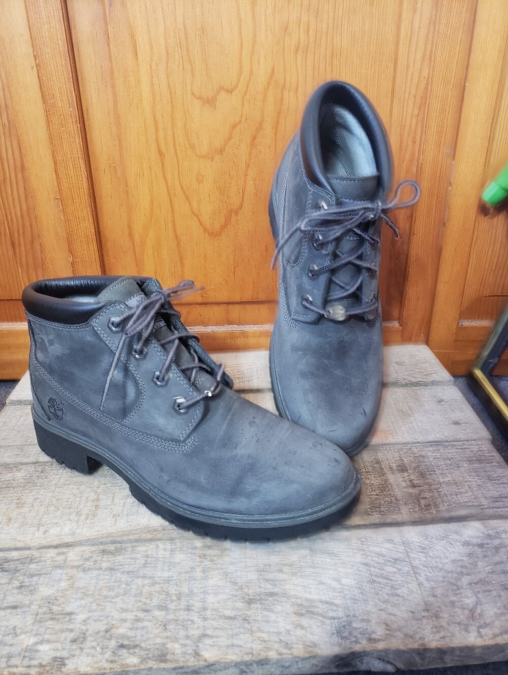 TIMBERLAND Nellie Charcoal Gray Suede Chukka Boot Women's 9